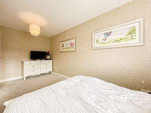 Photo 19- click for photo gallery